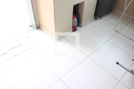 Casa à venda com 110m², 4 quartos e 2 vagasLavanderia 1