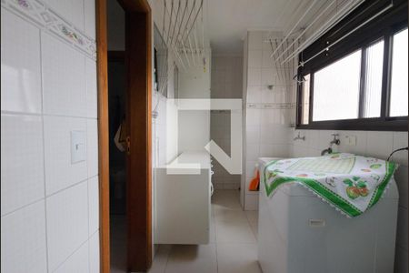 Apartamento para alugar com 135m², 4 quartos e 3 vagas Apartamento para alugar com 135m², 4 quartos e 3 vagasÁrea de Serviço