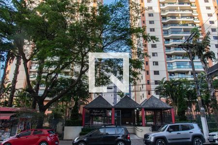 Apartamento para alugar com 135m², 4 quartos e 3 vagas Apartamento para alugar com 135m², 4 quartos e 3 vagasFachada