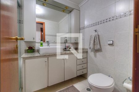 Apartamento para alugar com 135m², 4 quartos e 3 vagas Apartamento para alugar com 135m², 4 quartos e 3 vagasBanheiro