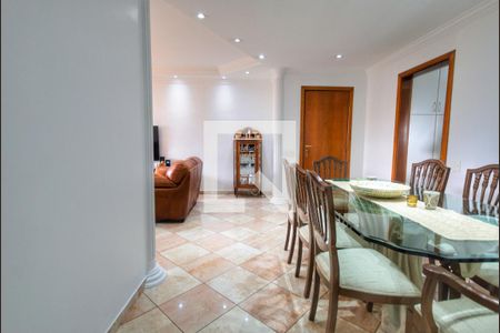 Apartamento para alugar com 135m², 4 quartos e 3 vagas Apartamento para alugar com 135m², 4 quartos e 3 vagasSala