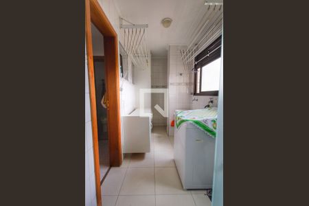 Apartamento para alugar com 135m², 4 quartos e 3 vagas Apartamento para alugar com 135m², 4 quartos e 3 vagasÁrea de Serviço