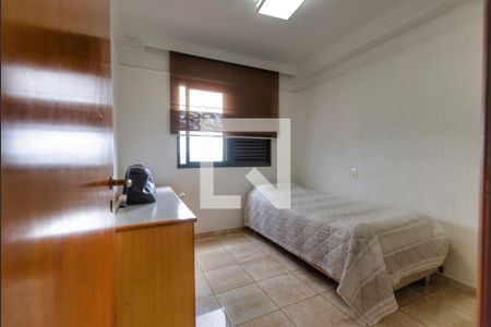 Apartamento para alugar com 135m², 4 quartos e 3 vagas Apartamento para alugar com 135m², 4 quartos e 3 vagasQuarto 3