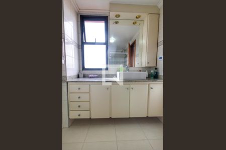 Apartamento para alugar com 135m², 4 quartos e 3 vagas Apartamento para alugar com 135m², 4 quartos e 3 vagasQuarto 4 - Suíte