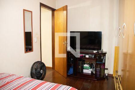 Casa à venda com 200m², 5 quartos e 2 vagas Casa à venda com 200m², 5 quartos e 2 vagasQuarto 1