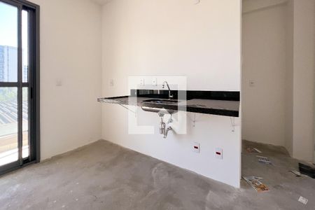Cozinha de kitnet/studio à venda com 1 quarto, 25m² em Indianópolis, São Paulo