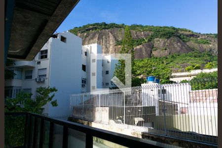 Apartamento à venda com 256m², 4 quartos e 4 vagasVista da Rua