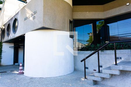 Apartamento à venda com 256m², 4 quartos e 4 vagasFachada