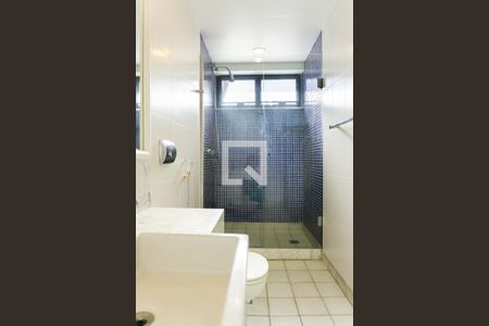 Apartamento à venda com 256m², 4 quartos e 4 vagasBanheiro