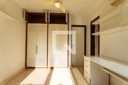 Apartamento à venda com 256m², 4 quartos e 4 vagasQuarto 3