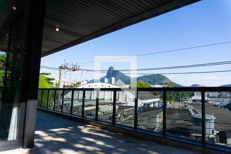 Apartamento à venda com 256m², 4 quartos e 4 vagasVaranda da Sala