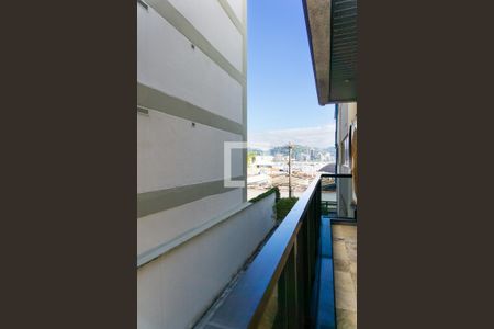 Apartamento à venda com 256m², 4 quartos e 4 vagasVaranda do quarto