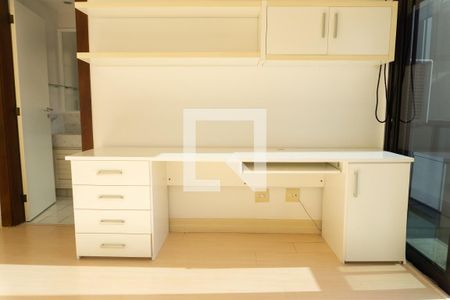 Apartamento à venda com 256m², 4 quartos e 4 vagasQuarto 3