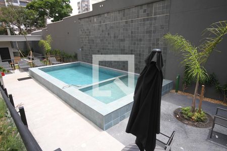 Studio à venda com 44m², 1 quarto e sem vagaPiscina