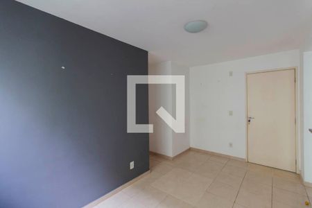 Sala  de apartamento à venda com 2 quartos, 43m² em Jardim Santa Teresinha, São Paulo