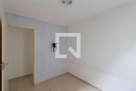 Quarto 1 de apartamento à venda com 2 quartos, 43m² em Jardim Santa Teresinha, São Paulo