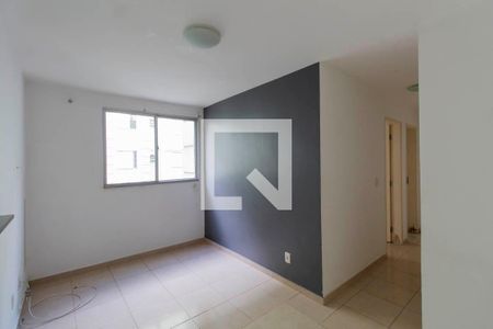 Sala  de apartamento à venda com 2 quartos, 43m² em Jardim Santa Teresinha, São Paulo