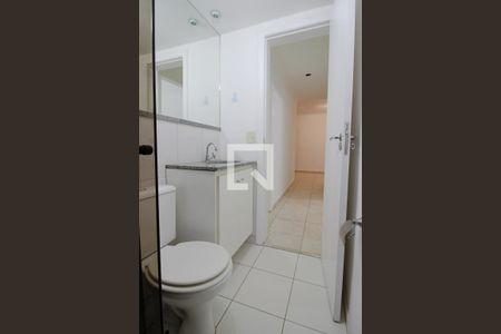 Apartamento para alugar com 224m², 3 quartos e 2 vagasBanheiro 