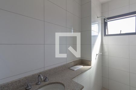 Banheiro de kitnet/studio à venda com 1 quarto, 25m² em Indianópolis, São Paulo