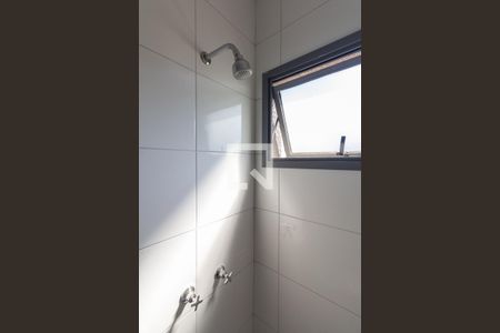 Banheiro de kitnet/studio à venda com 1 quarto, 25m² em Indianópolis, São Paulo