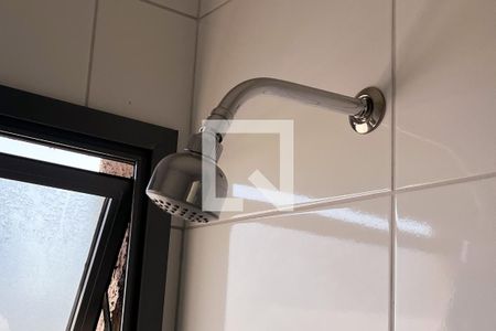 Banheiro de apartamento à venda com 1 quarto, 25m² em Indianópolis, São Paulo