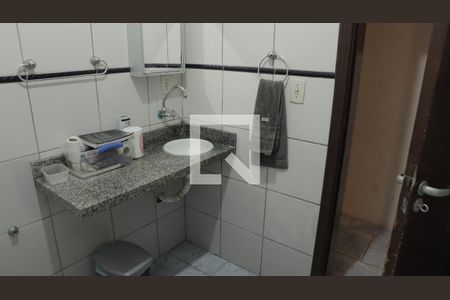 Casa para alugar com 35m², 6 quartos e sem vagaBanheiro 1 (casa 02)