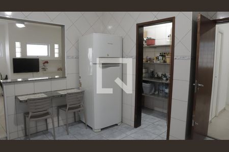 Casa para alugar com 35m², 6 quartos e sem vagaCozinha (casa 01)