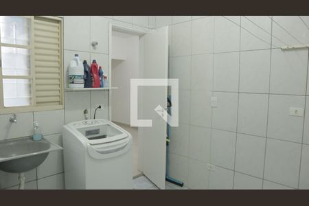 Casa para alugar com 35m², 6 quartos e sem vagaÁrea de serviço (casa 01)