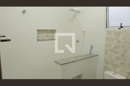 Casa para alugar com 35m², 6 quartos e sem vagaBanheiro comum (casa 01)