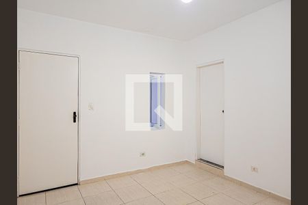 quarto 2 de casa para alugar com 2 quartos, 260m² em Vila Nova Mazzei, São Paulo