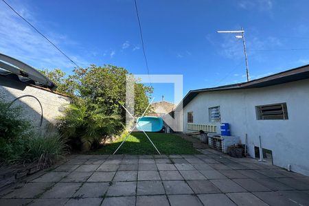 Casa à venda com 65m², 3 quartos e 2 vagasQuintal