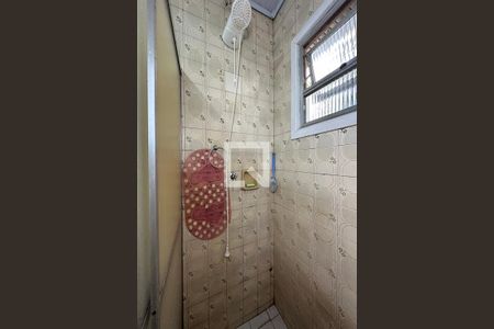 Casa à venda com 65m², 3 quartos e 2 vagasBanheiro