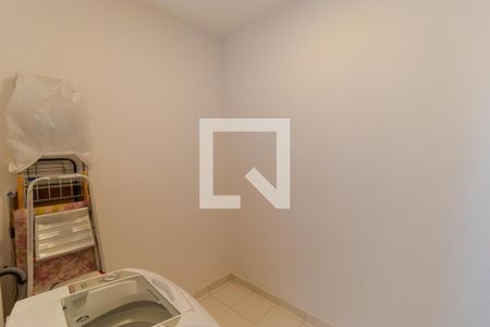 Apartamento para alugar com 145m², 3 quartos e sem vagaQuarto de Serviço