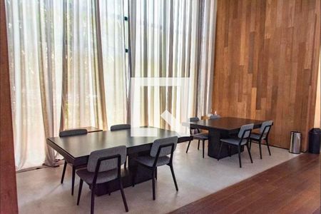 Apartamento para alugar com 170m², 2 quartos e 2 vagasHall