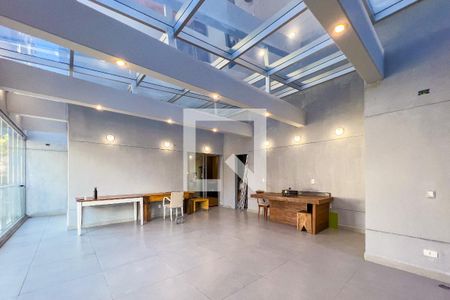 Apartamento para alugar com 170m², 2 quartos e 2 vagasVaranda