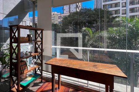 Apartamento para alugar com 170m², 2 quartos e 2 vagasVista