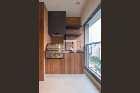 Sala/Cozinha de apartamento à venda com 2 quartos, 71m² em Jardim América, São Paulo