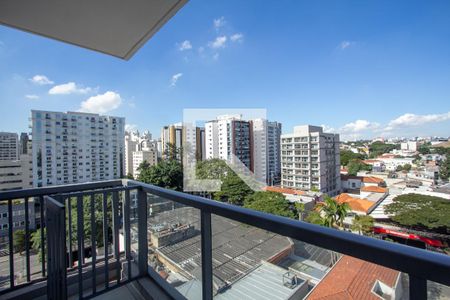 Varanda  de kitnet/studio à venda com 1 quarto, 36m² em Indianópolis, São Paulo