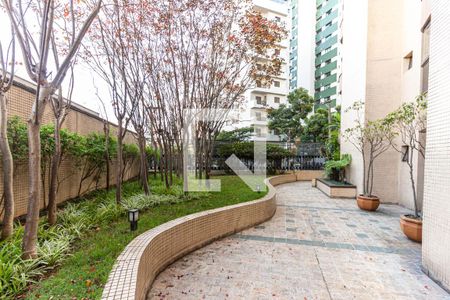 Apartamento para alugar com 115m², 3 quartos e 2 vagas Apartamento para alugar com 115m², 3 quartos e 2 vagasÁrea Comum - Área Verde