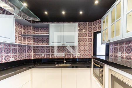 Apartamento para alugar com 115m², 3 quartos e 2 vagas Apartamento para alugar com 115m², 3 quartos e 2 vagasCozinha