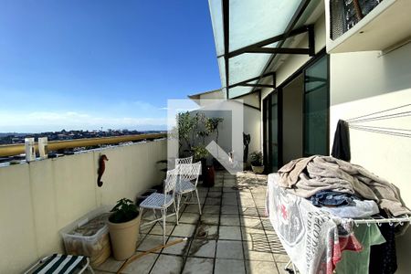 Apartamento para alugar com 250m², 3 quartos e 3 vagasÁrea de lazer 