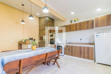 Casa à venda com 250m², 3 quartos e 1 vagaChurrasqueira
