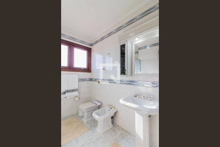 Casa à venda com 250m², 3 quartos e 1 vagaBanheiro Social