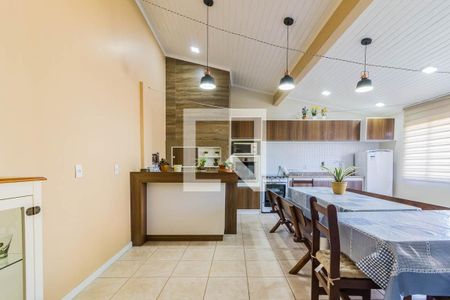 Casa à venda com 250m², 3 quartos e 1 vagaChurrasqueira