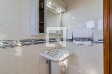 Casa à venda com 250m², 3 quartos e 1 vagaBanheiro Social