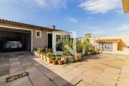 Casa à venda com 250m², 3 quartos e 1 vagaQuintal