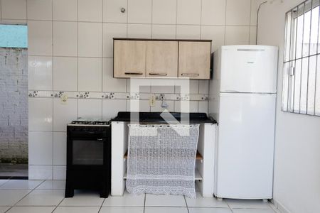 Sala / Cozinha de casa para alugar com 1 quarto, 35m² em Ingleses do Rio Vermelho, Florianópolis