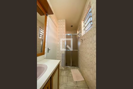 Casa para alugar com 145m², 4 quartos e 2 vagas Casa para alugar com 145m², 4 quartos e 2 vagasBanheiro 2