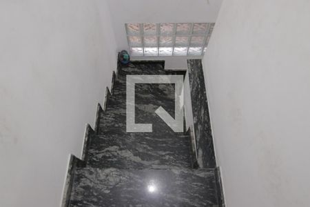 Casa à venda com 375m², 5 quartos e 2 vagasescada