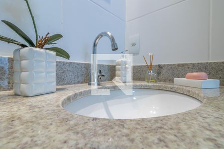 Apartamento para alugar com 68m², 2 quartos e 1 vaga Apartamento para alugar com 68m², 2 quartos e 1 vagaSuíte - Banheiro